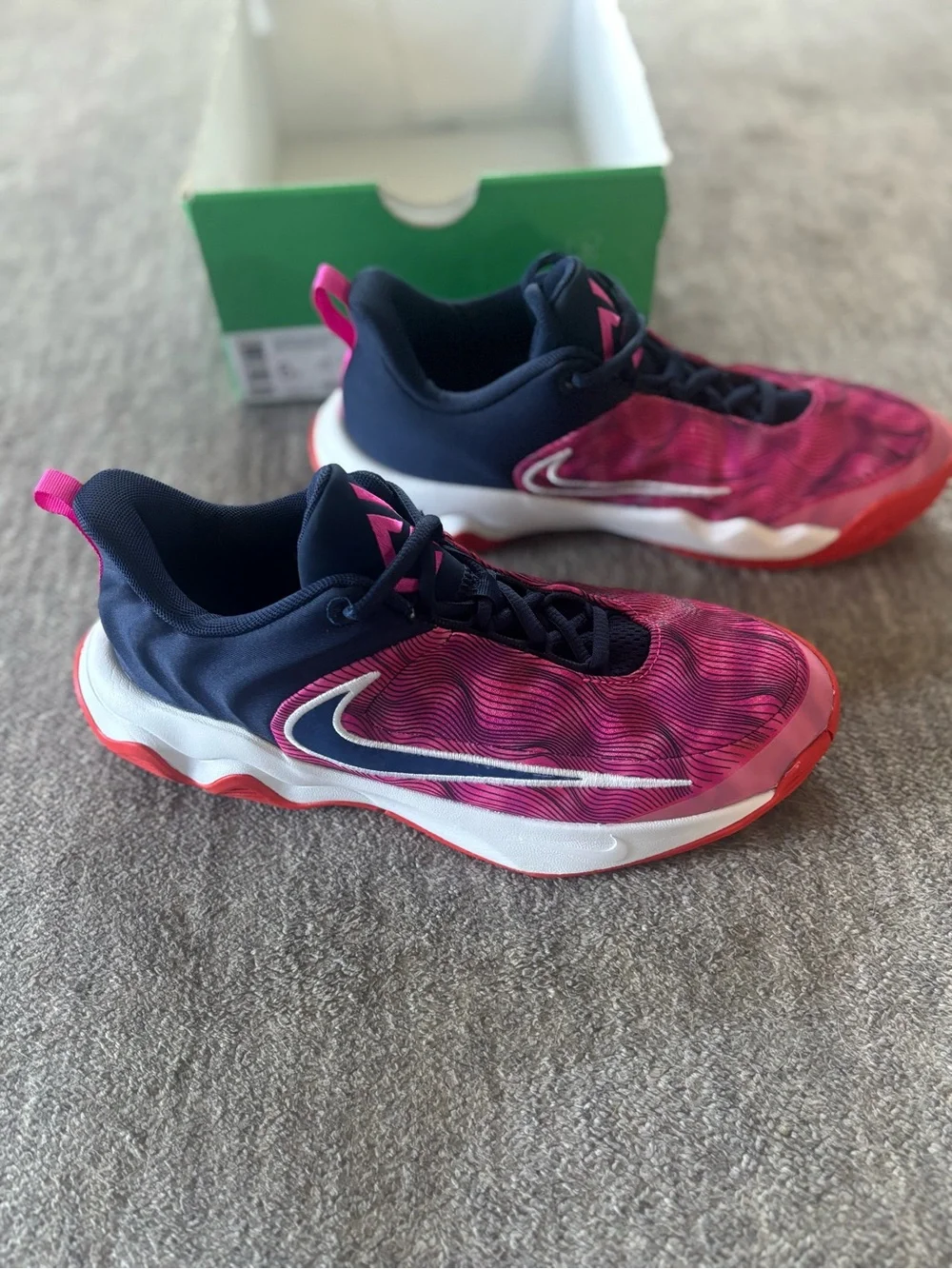 Nike Giannis Immortality4 GS Pink/Red/Navy New Size 6Youth